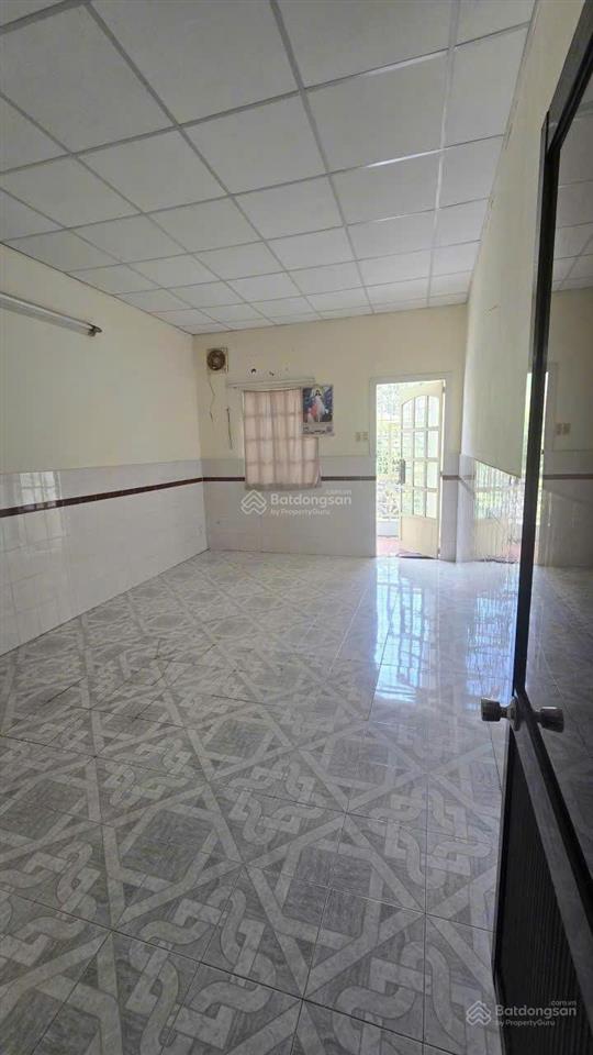 Bán nhà huỳnh văn bánh, phú nhuận có gpxd 5 lầu xe hơi đậu trước nhà giá 10,6 tỷ tl