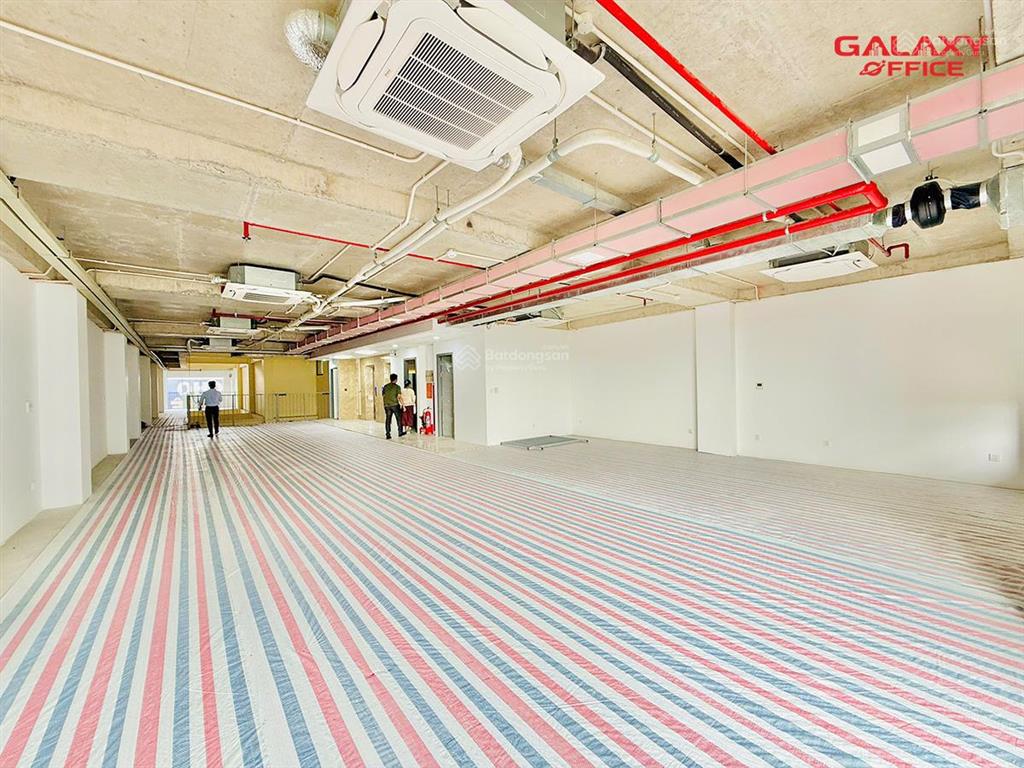 Cho thuê văn phòng 224 m2, tòa nhà mới xây tại quận 3