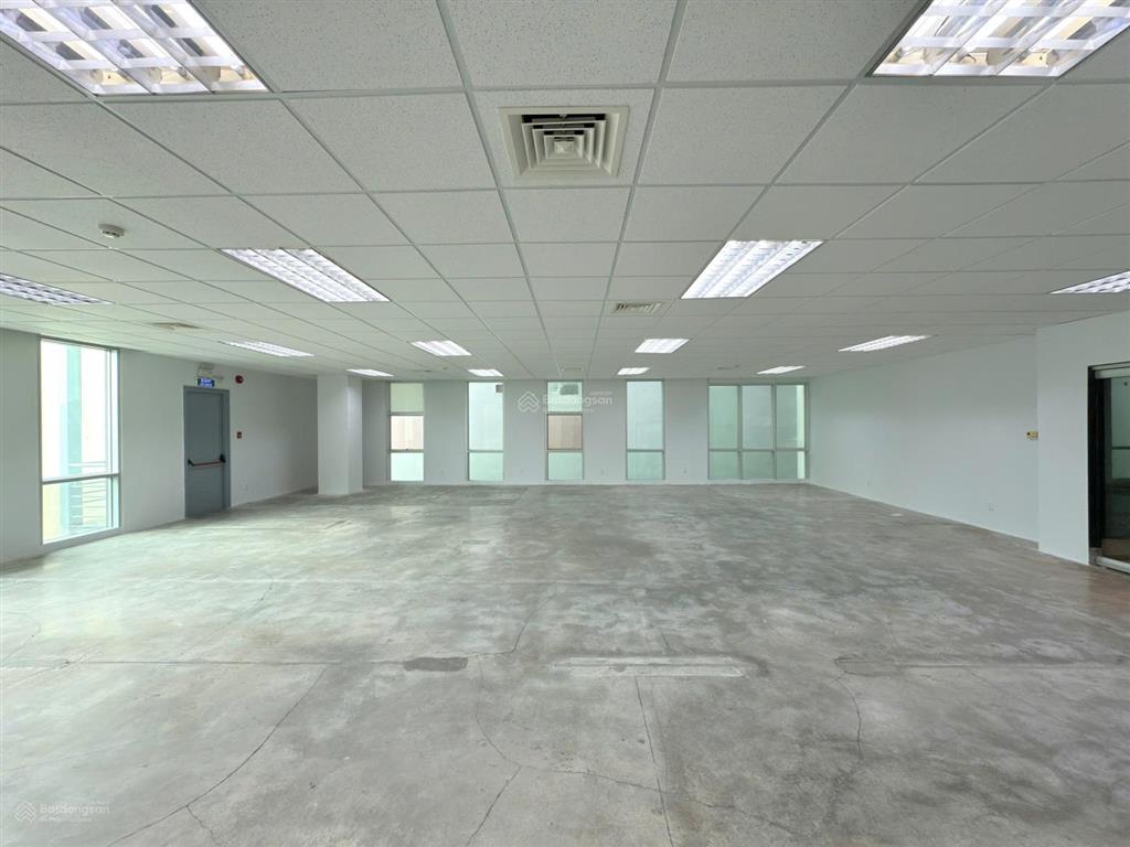 Cho thuê văn phòng 140 m2 tại quận 3