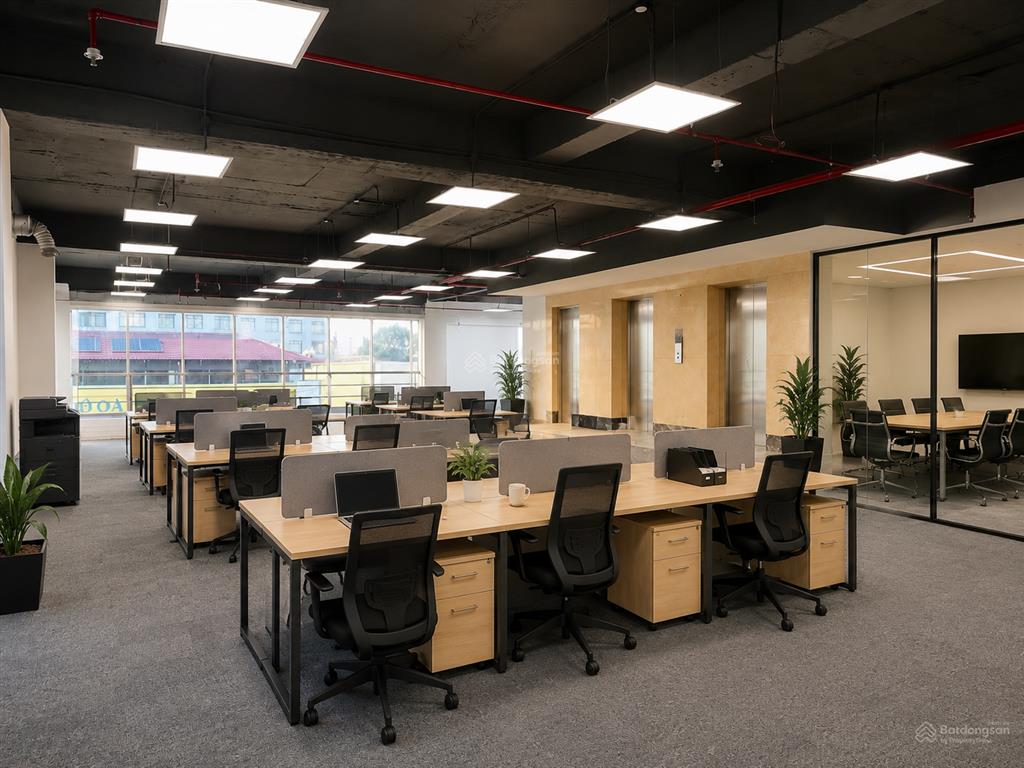 Cho thuê văn phòng giá rẻ 213m2 tại phú nhuận
