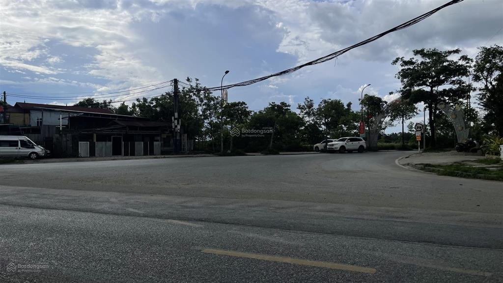 Cho thuê nhà trục ql3 dt 100m2 lô góc