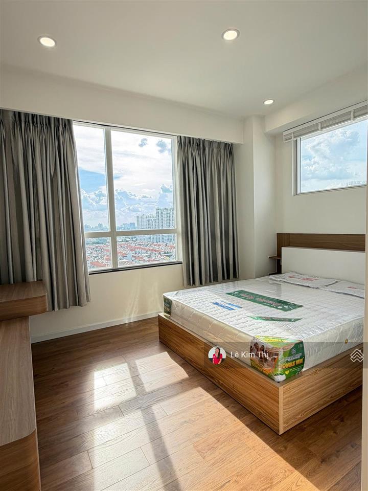 Bán căn hộ sunrise city south tòa v6 đối diện lotte 3 phòng ngủ 99m², nội thất mới, 9,3 tỷ