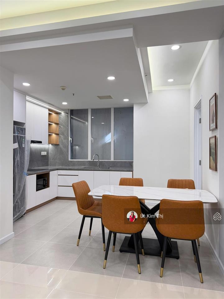 Bán căn hộ sunrise city south tòa v6 đối diện lotte 3 phòng ngủ 99m², nội thất mới, 9,3 tỷ