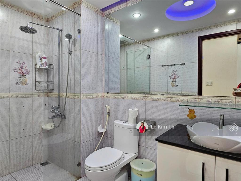 Cho thuê căn hộ sunrise city north 3 phòng ngủ, đủ nội thất, view thoáng mát, giá 23 triệu/tháng