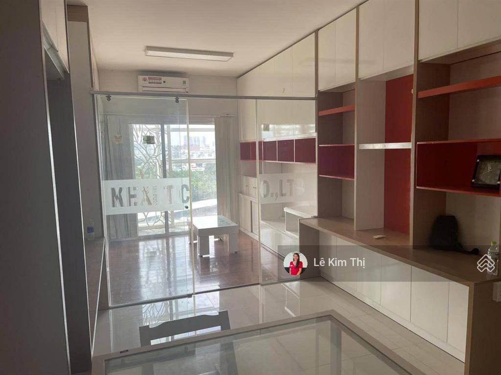 Bán căn hộ officetel sunrise city north 43m2 có ban công, sổ hồng sẵn giá 3,8 tỷ