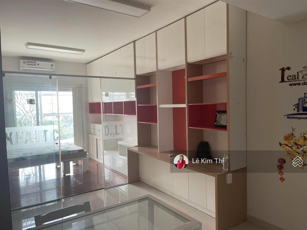 Bán căn hộ officetel sunrise city north 43m2 có ban công, sổ hồng sẵn giá 3,8 tỷ