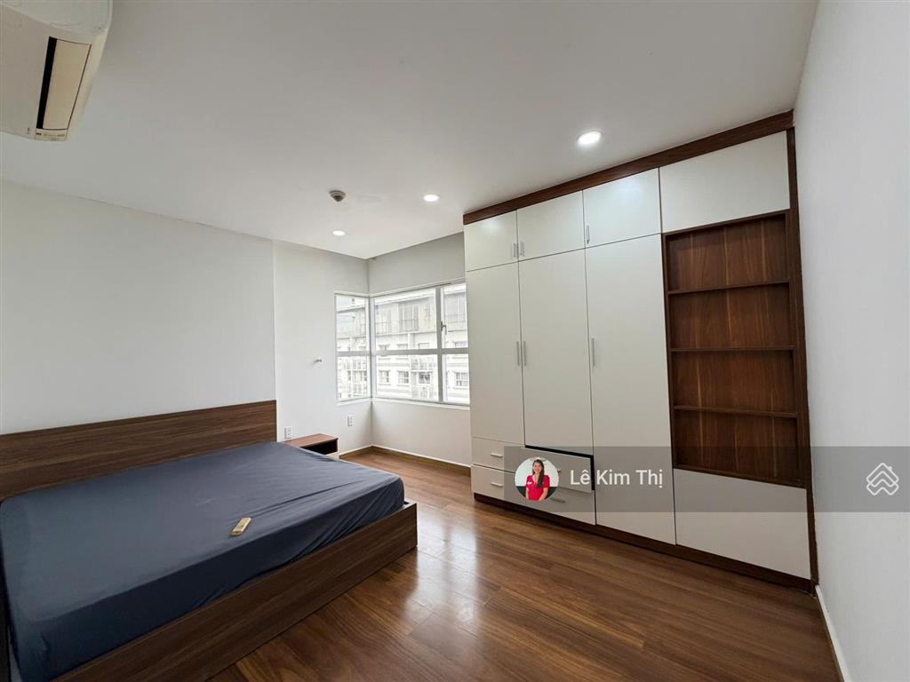 Bán căn hộ sunrise city north 3 phòng ngủ 112m2 nội thất đủ, giá 9 tỷ.