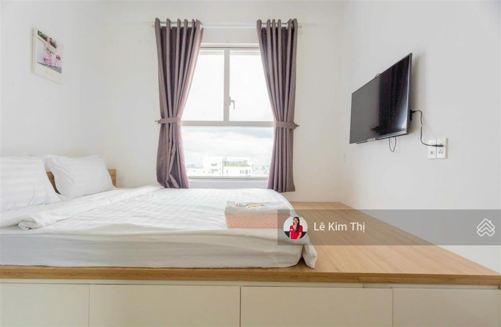 Căn hộ sunrise city view 2 phòng ngủ, đủ nội thất cho thuê 20 triệu/ tháng.  0774 944 *** thi