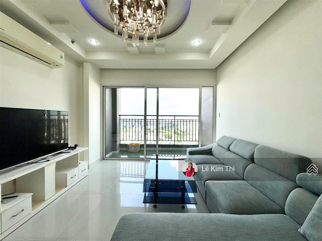 Hiếm có 1 căn 3 phòng ngủ sunrise city, 3 phòng ngủ, đủ nội thất cho thuê 21 triệu  0774 944 *** t