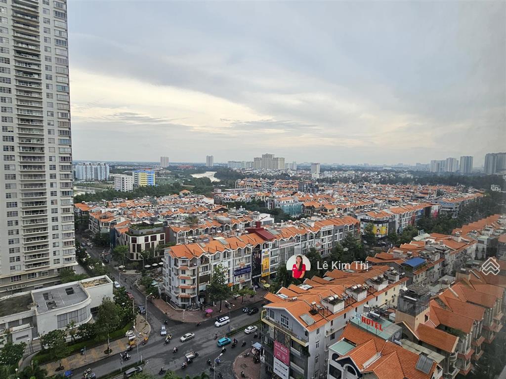 Cho thuê căn hộ sunrise city w2 phòng ngủ 99m2 giá 21 triệu/tháng.  0774 944 *** lê thi