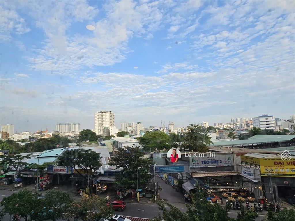 Bán căn officetel tại sunrise city north quận 7, 37m², giá 2.8 tỷ  0774 944 *** lê thi
