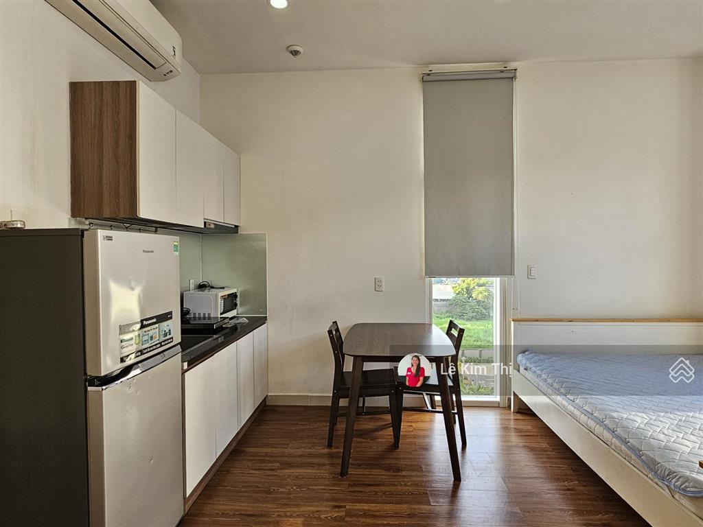 Cho thuê officetel sunrise city north 33m2, đủ nội thất giá 12 triệu/tháng.