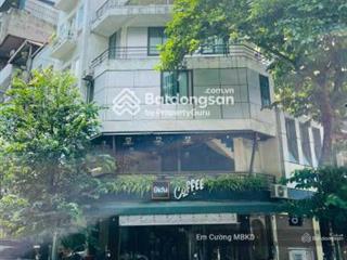 Chính chủ muốn cho thuê nhà mặt phố trung hòa, lô góc 30m, diện tích 300 m2, 5 tầng
