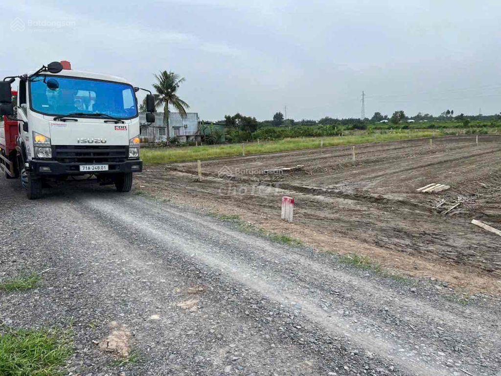 Ngay trung tâm củ chi tp. hcm. dt 1160m2 giá 1tỷ250tr sổ hồng riêng, pháp lý rõ ràng minh bạch