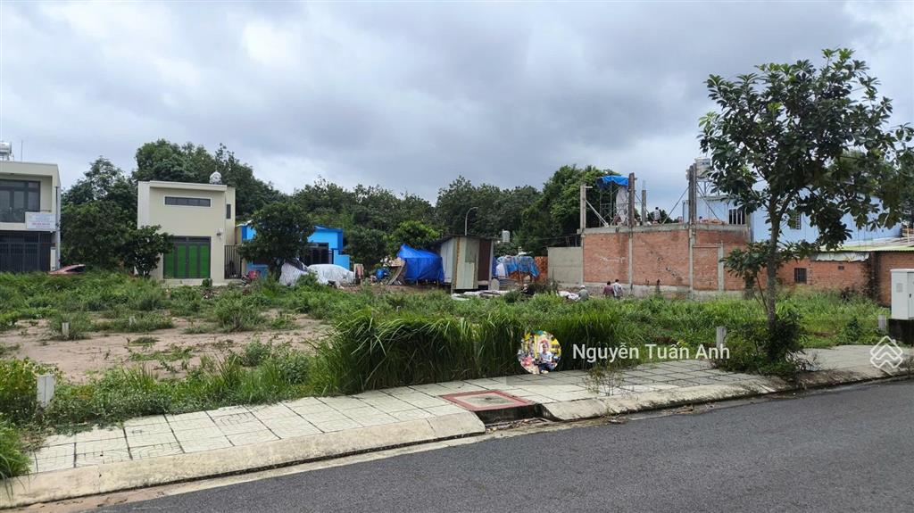 Bán lô đất thổ cư ở củ chi, tp hcm, sổ hồng riêng qh hiện hưu xây nhà ngay