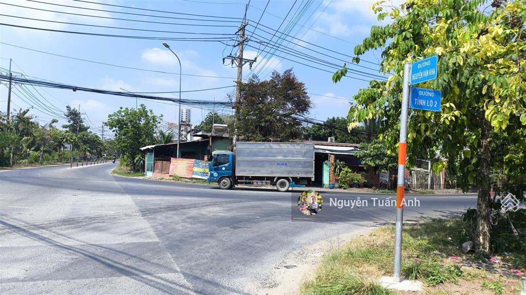Đất thổ cư góc 2mt ngay thị trấn củ chi, tp hcm với dt 165m2 sổ hồng riêng, xây dựng tự do