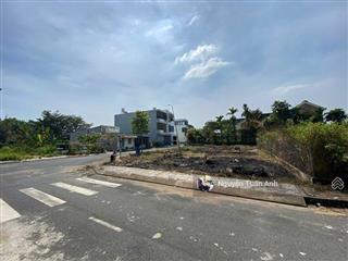 Bán lô đất thổ cư góc 2mt củ chi, tp. hcm. giá ngộp 1 tỷ 150 triệu, sổ hồng riêng, xây nhà tự do