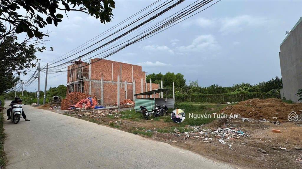 Bán lô đất thổ cư ở xã tân an hội, củ chi, tp hcm với dt 175m2 trong đó 100m2 thổ cư giá bán 1tỷ4.
