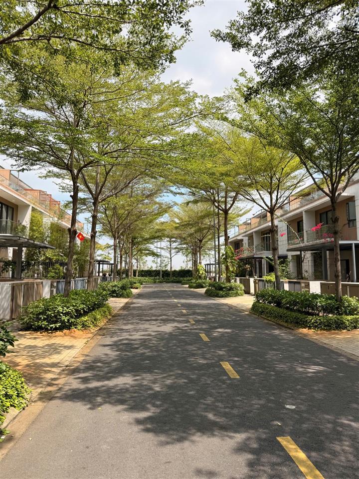 Bán nhà phố zone 8 swanbay giá tốt tháng 4/2026