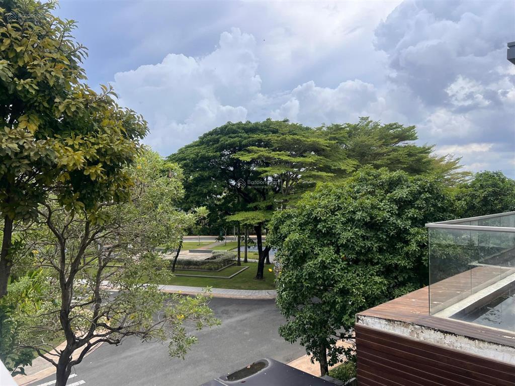 Sát chủ căn biệt thự đơn lập đã hoàn thiện nội thất zone 5 swanbay