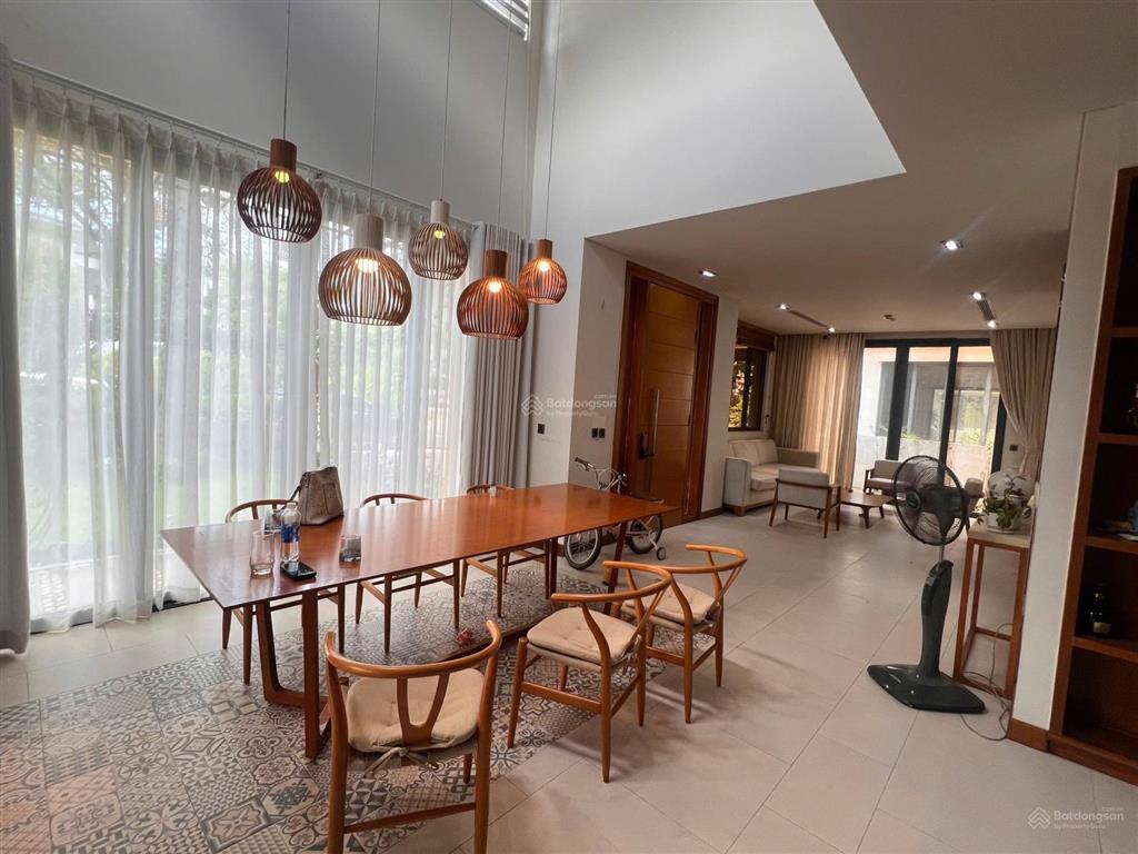 Sát chủ căn biệt thự đơn lập đã hoàn thiện nội thất zone 5 swanbay