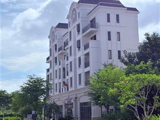 Bán nhanh shop góc vị trí xịn ở swan bay