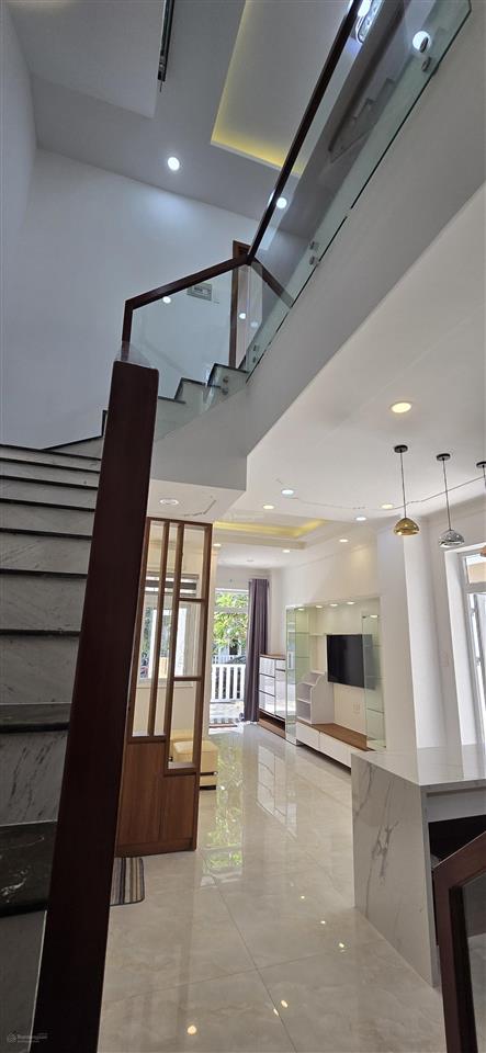 Chính chủ cần bán nhà biệt thự liền kề giá bán 10,5 tỷ