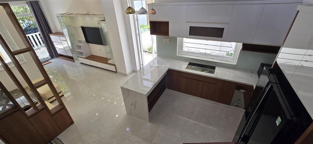 Chính chủ cần bán nhà biệt thự liền kề giá bán 10,5 tỷ