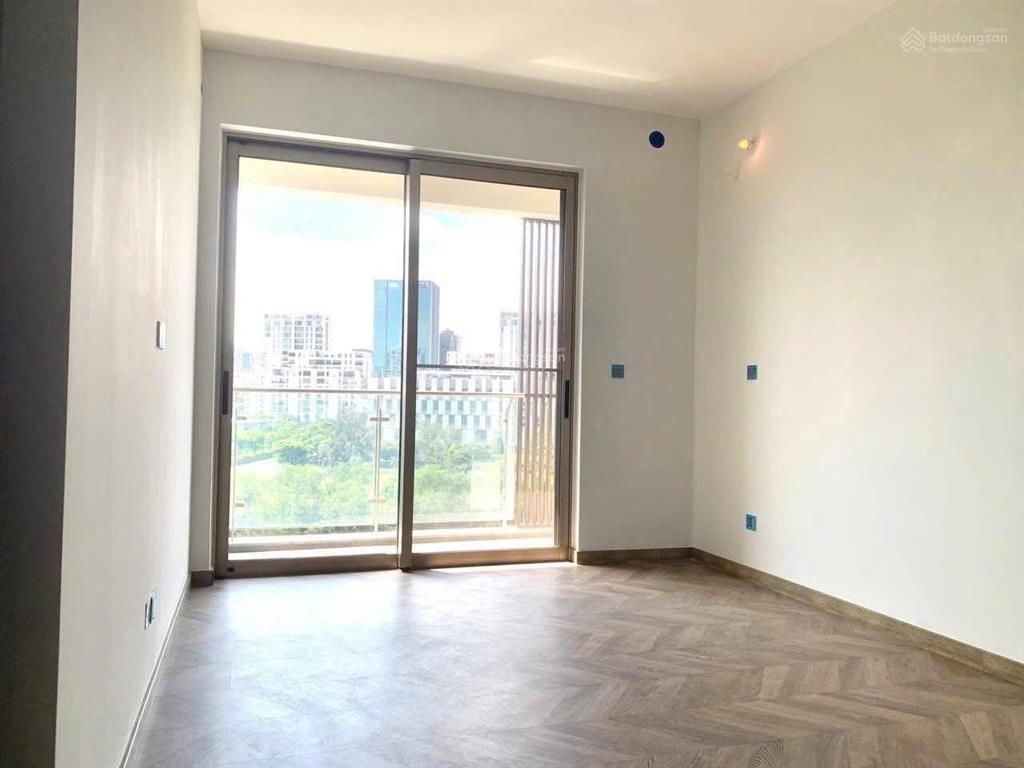 Bán căn hộ midtown m8 124m, 3pn, 2wc, view sông, tặng ô xe hầm 15,5 tỷ net