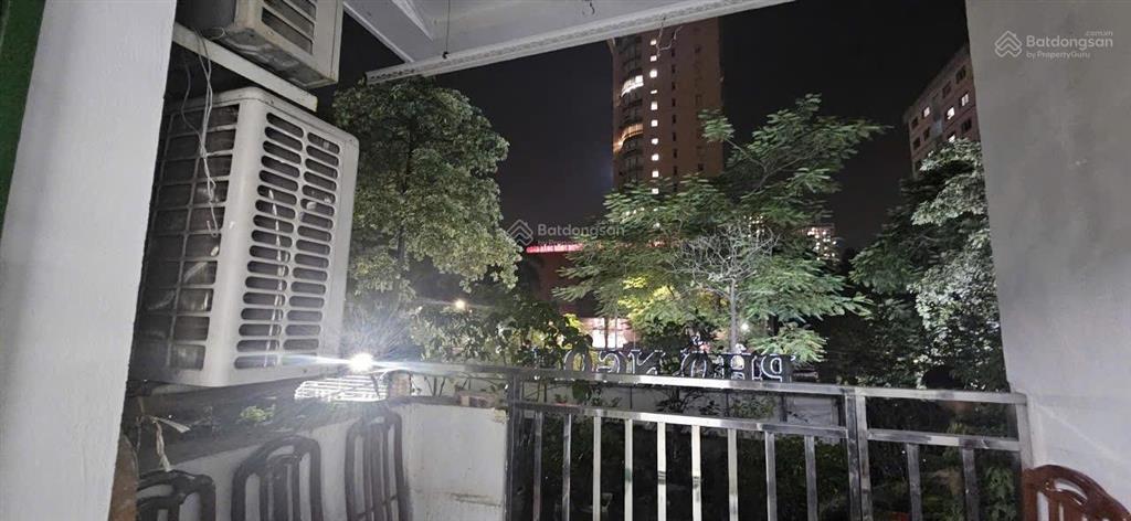 Cho thuê căn hộ 124m2 kđt mỹ đình 2 chỉ 15 triệu/tháng  4 phòng ngủ