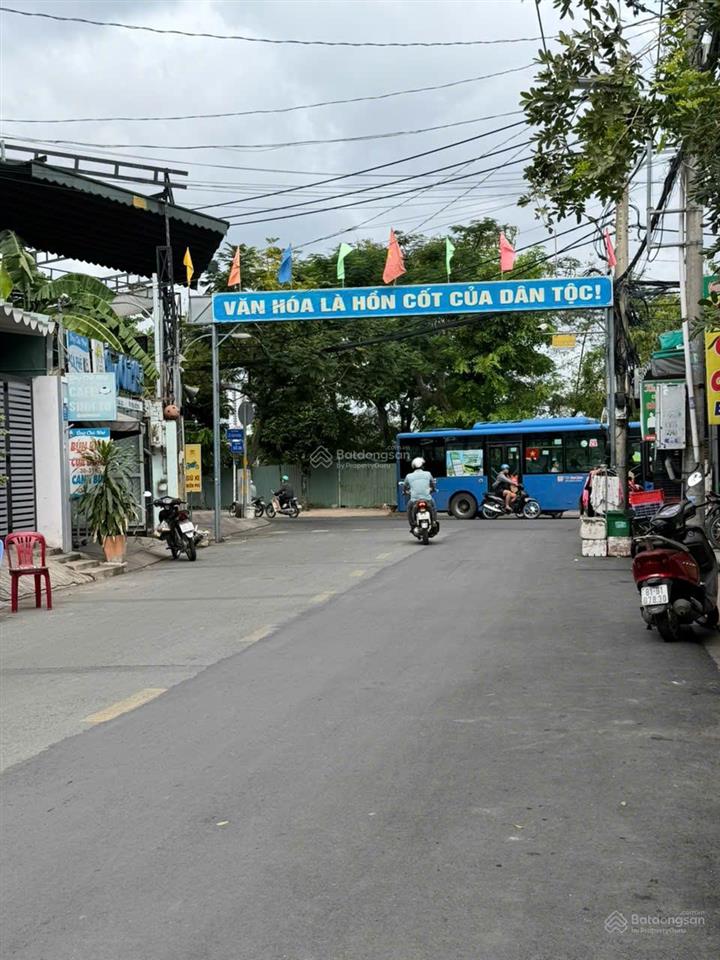 Chính chủ bán nhà ngay bệnh viện lê văn thịnh, vị trí vàng quận 2