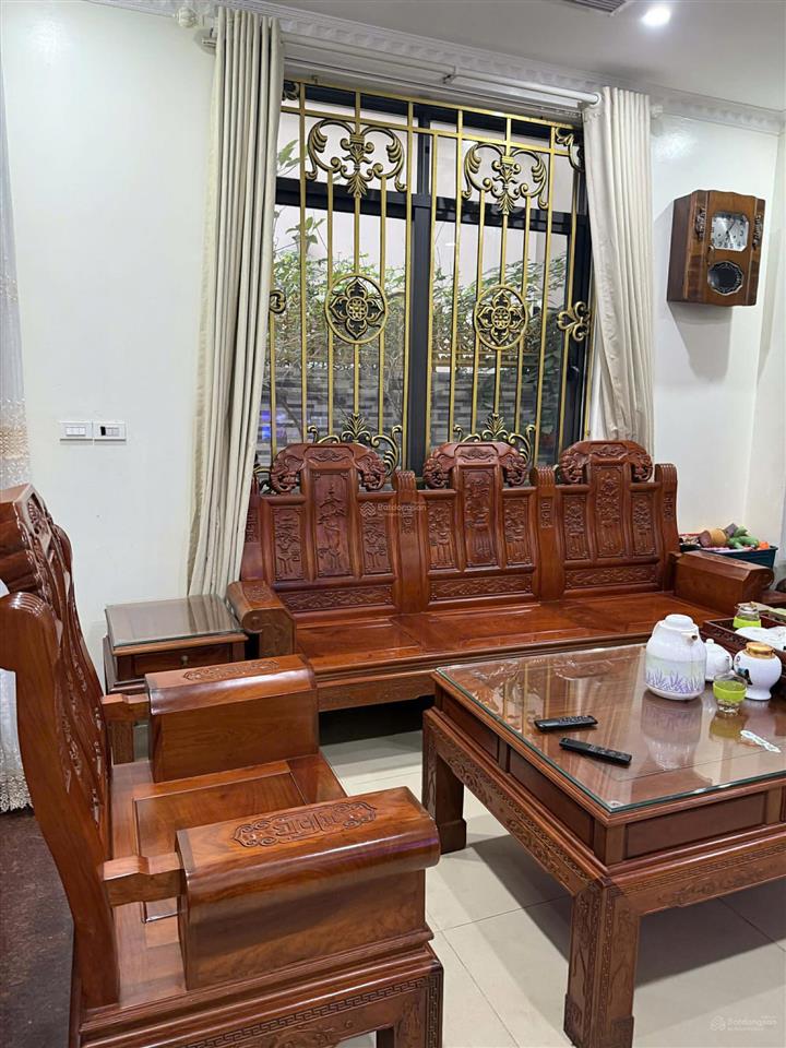 Bán bt song lập đối diện vườn hoa khu nhà ở bộ công an  145 m2  mt 9m  3 tầng  hướng đn  68 tỷ