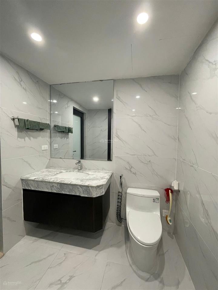 Bán tòa văn phòng mặt phố bạch mai, hà nội | dt 167m2.mt 7,8m x 9 tầng |vị trí đắc địa | giá 148 tỷ