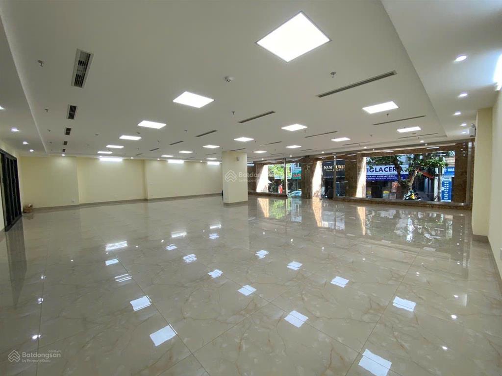 Cần bán gấp tòa văn phòng 9 tầng mặt phố hoàng ngân, hà nội | dt 400,6m2 x mt 16m | giá chỉ 285 tỷ.