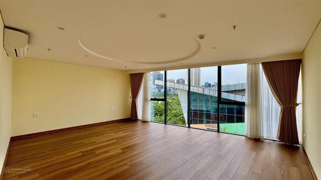 Cho thuê tòa văn phòng 8 tầng mặt phố mỹ đình, nam từ liêm | dt 210m2 x mt 11m | giá 250tr/th