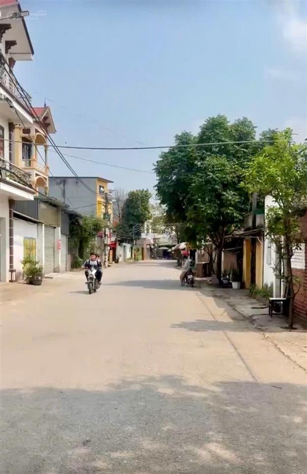 Chính chủ cần bán lô đất tại phật tích, tiên du gần trục chính đường 287 (2 x nhỏ)