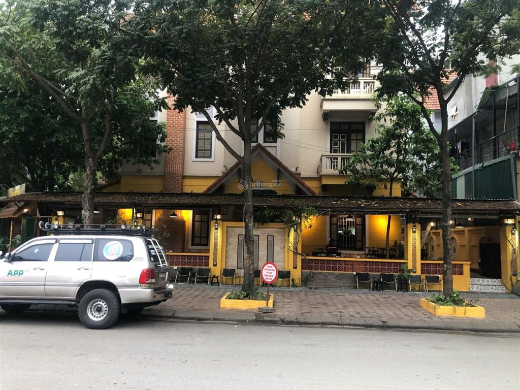 Cho thuê tầng 1 biệt thự tại xóm cafe, 50 triệu, 250m2, giá ưu đãi, chính chủ