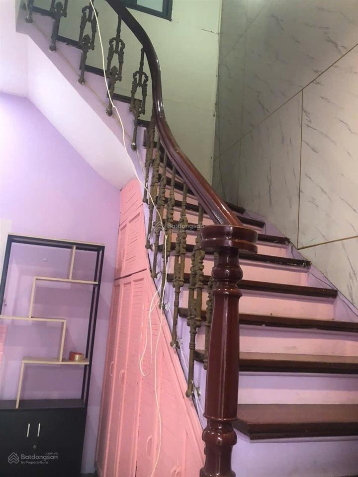 Cho thuê nhà mặt phố 616 láng, 25 triệu, 60 m2, 4pn, 4wc, view đẹp, nhiều tiện ích