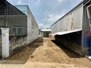 Nền thổ cư cấp phép xây dựng nhà được liền, nền chưa tới 2 tỷ