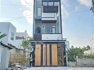 Bán nhà hoàn thiện đầy đủ nội thất bên trong