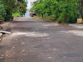 Bán nền có diện tích 5*20=100m2 giá chưa tới 2 tỷ