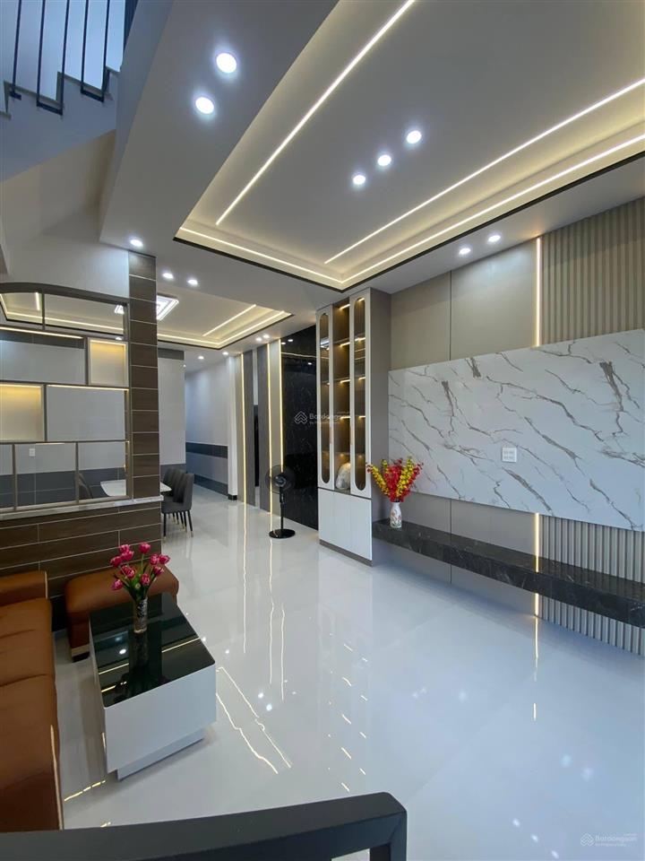 Bán nhà hoàn công xây mới hoàn thiện 75m2 giá dưới 3 tỷ