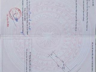 Nền đường 28 kdc 586, nền cao ráo  không vướng cống tụ.