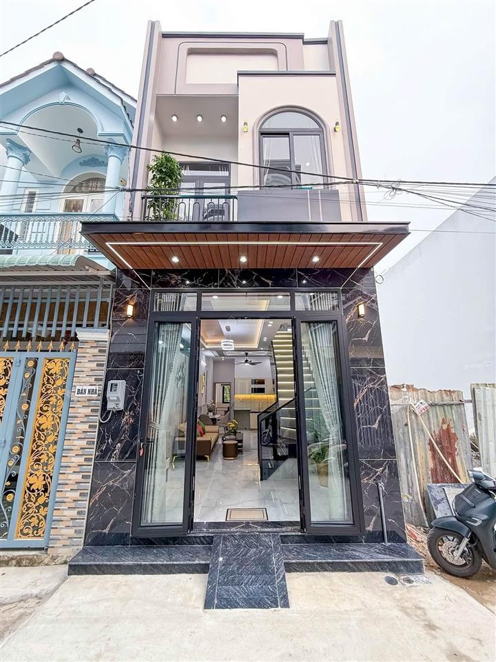 Bán nhà cách đường nguyễn tri phương 150m