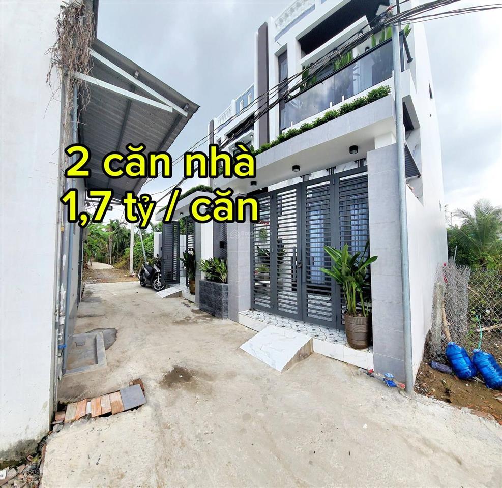 Bán căn nhà lầu gần chợ giá chưa tới 2 tỷ