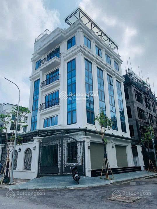 Nhà nguyễn khánh toàn  cầu giấy  quan hoa, 80m2 x 7t, lô góc, thang máy, thông sàn, giá 40tr/t