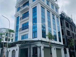 Nhà nguyễn khánh toàn  cầu giấy  quan hoa, 80m2 x 7t, lô góc, thang máy, thông sàn, giá 40tr/t