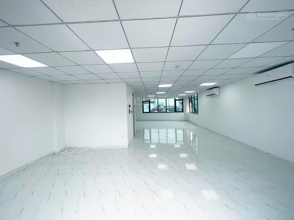 Nhà nguyễn khánh toàn  cầu giấy  quan hoa, 80m2 x 7t, lô góc, thang máy, thông sàn, giá 40tr/t