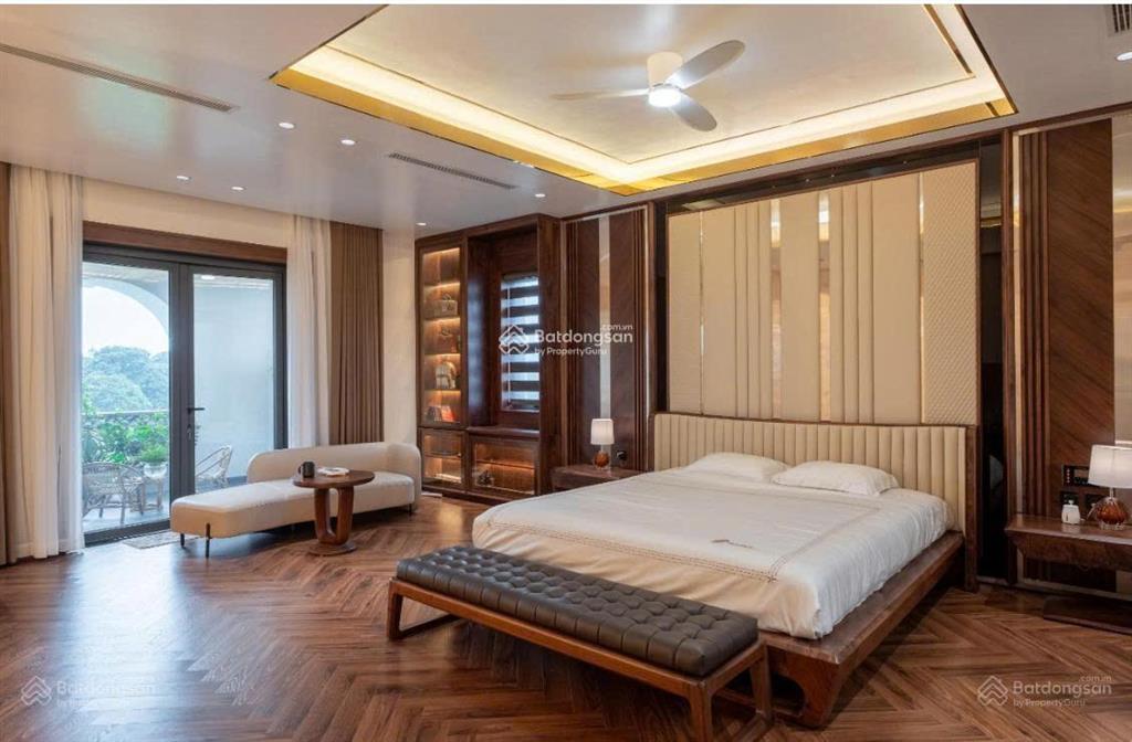 Cho thuê nhà lô góc  phùng chí kiên  nghĩa đô, 80m  5t, full nội thất cao cấp, thang máy, 32tr