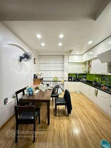 Chính chủ cho thuê nhà hào nam  ô chợ dừa  đống đa, 70m  5t, oto đỗ cửa, đầy đủ nội thất, 20tr/t